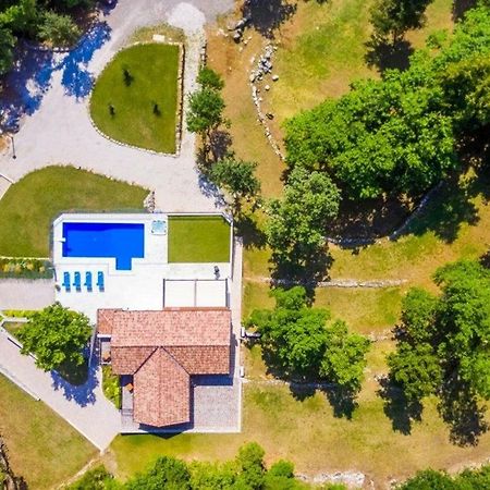 Villa Marron Veprinac Extérieur photo
